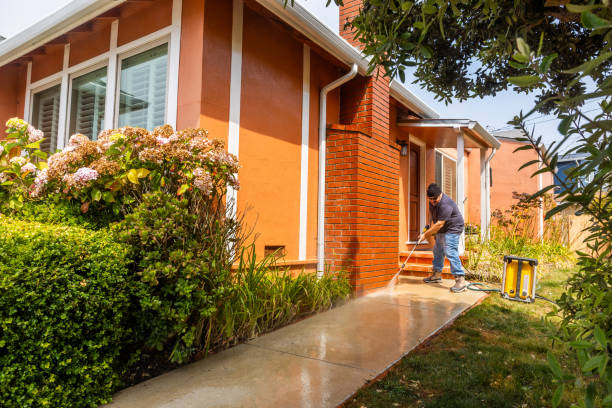Why Choose Our Certified Pressure Washing Experts for Your Project Needs in Willis, TX?